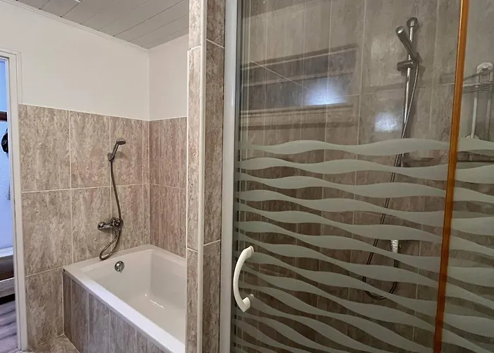 Pour 4-6 Personnes A - Fr-1-234-326 Appartement Cauterets